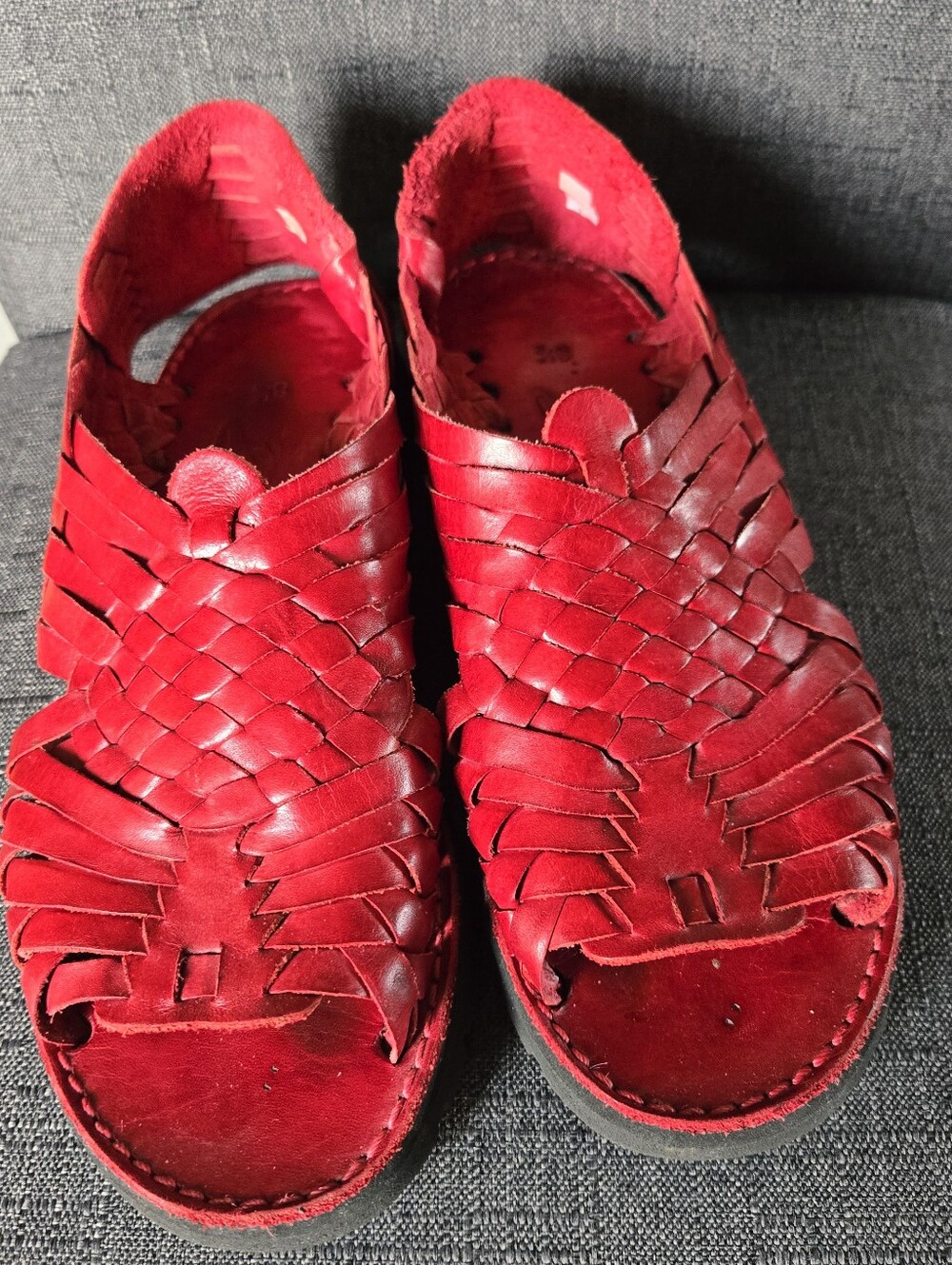 Huarache Sandals by Brand X - Women’s Size 8 1/2 - Made/Mexico - Red Leather